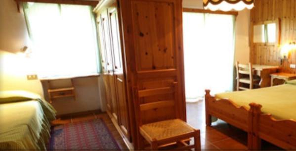 Hotel Alpe Fleurie Шамполюк Номер фото